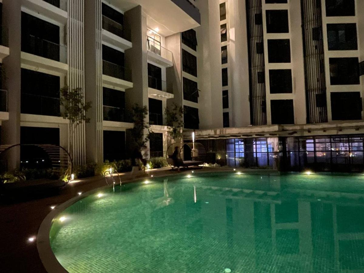 Sunset Seaview Studio Apartment At Kota Kinabalu City Centre Dış mekan fotoğraf